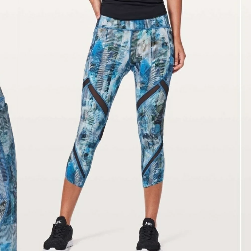 Lululemon On Pace Crop *21